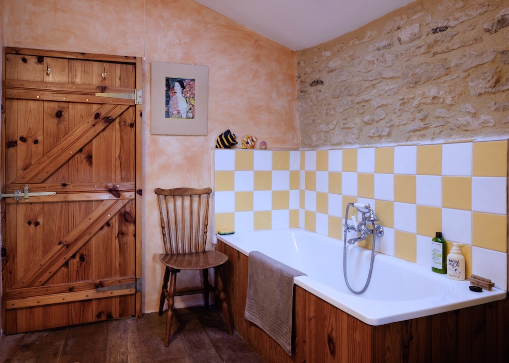 UTLT Bed and Breakfast En-Suite Accommodation, Charente