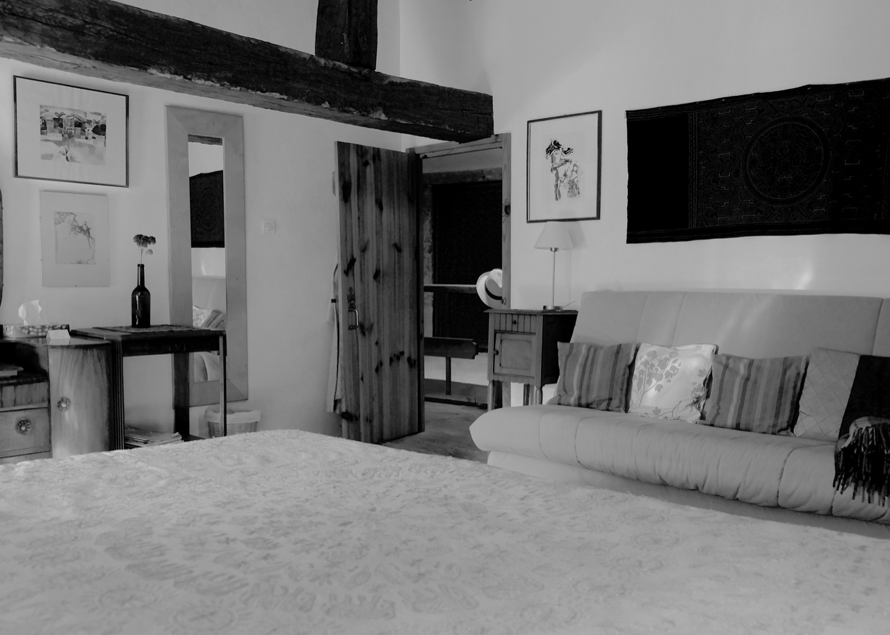 UTLT Bed and Breakfast En-Suite Accommodation, Charente