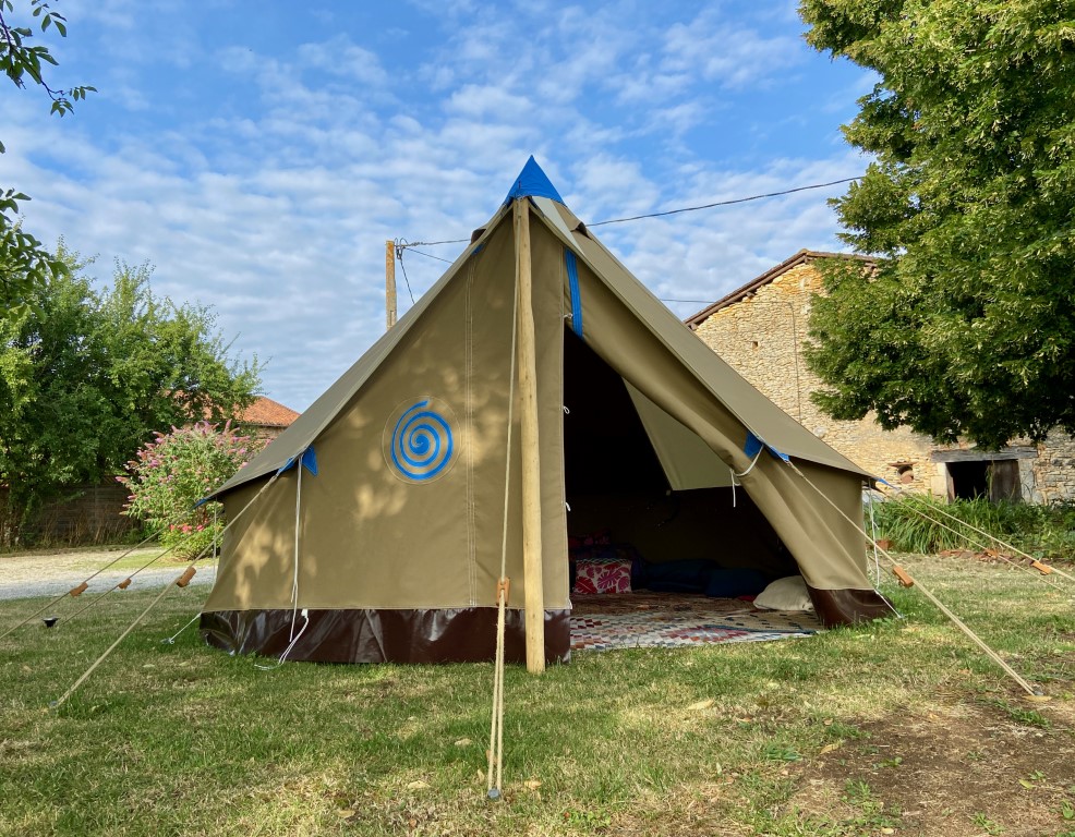 UTLT Bell Tent Woodland Camping, Charente