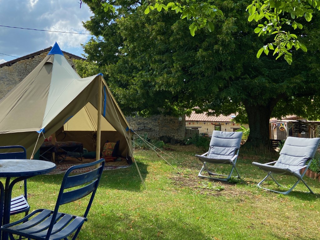 UTLT Bell Tent Woodland Camping, Charente