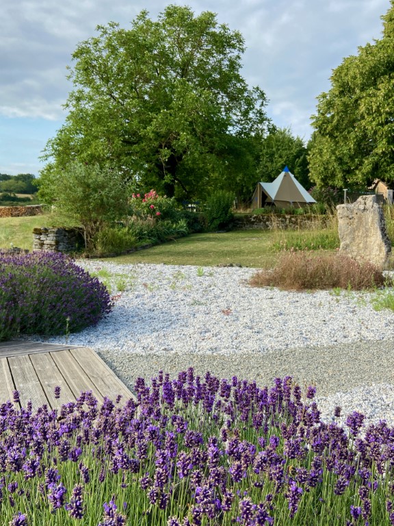 Bell Tent Camping, Cellefrouin, Charente