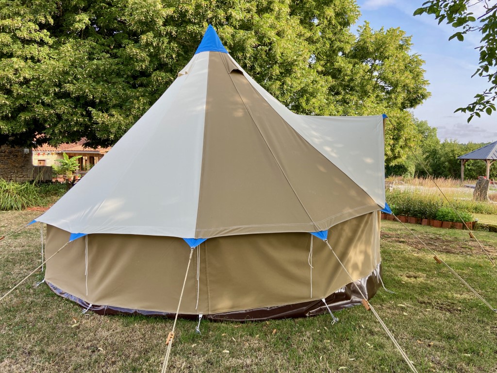 UTLT Bell Tent Woodland Camping, Charente