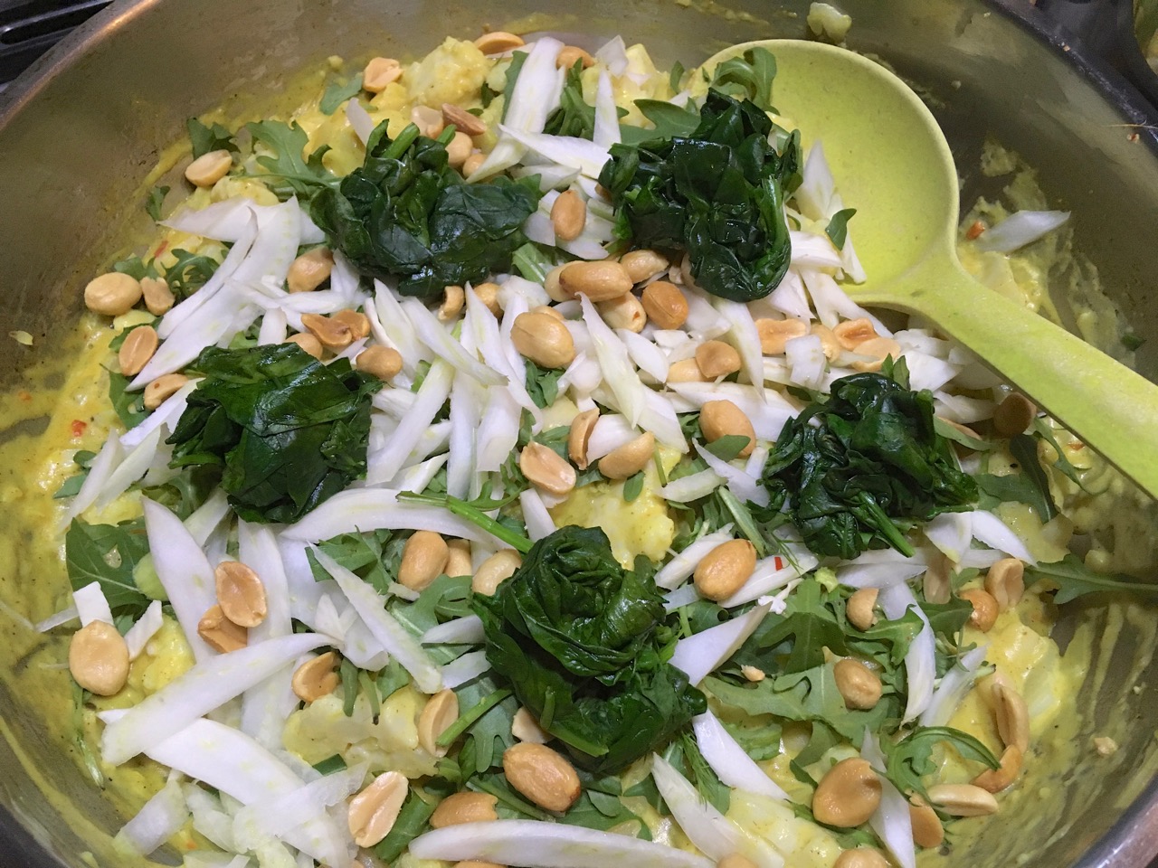 Cauli Cashew Coconut Curry, Charente