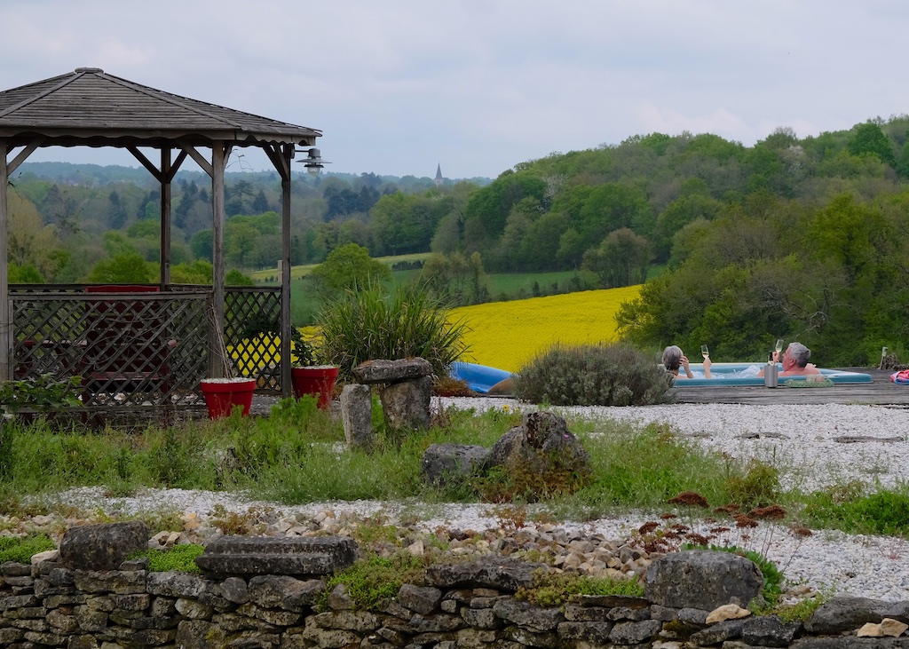 Hot Tub Terrace and Gardens, Cellefrouin, Charente